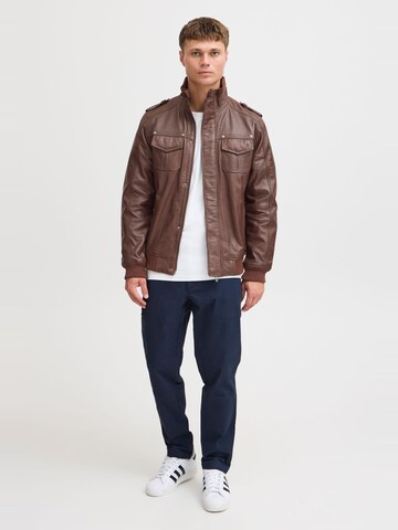 !Solid Tussenjas 'Camash' in Bruin