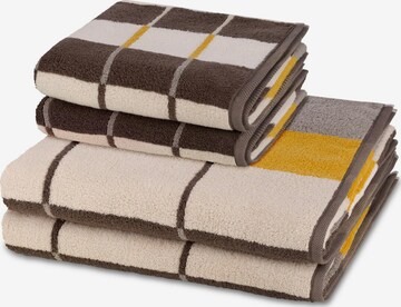 ROSS Towel 'Three Stars' in Brown: front
