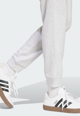 ADIDAS SPORTSWEAR Ozke Športne hlače 'Essentials Feelcozy' | siva barva