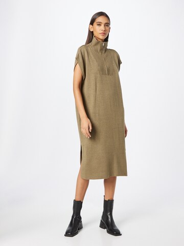 Robe Monki en vert : devant