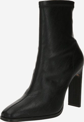 TOPSHOP Ankle Boots 'Orla' in Black: front