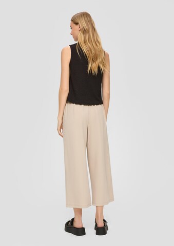 QS Wide leg Pleat-Front Pants in Beige