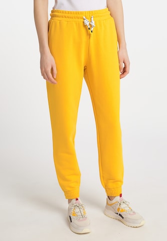 Schmuddelwedda Tapered Trousers 'Nahima' in Yellow: front