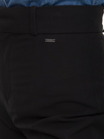 Flared Pantaloni 'Mabel' di BIG STAR in nero