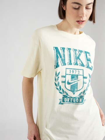 Nike Sportswear - Camiseta en blanco