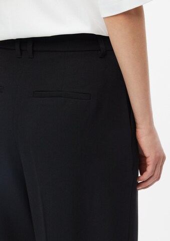 s.Oliver Barrel Pleat-front trousers in Black