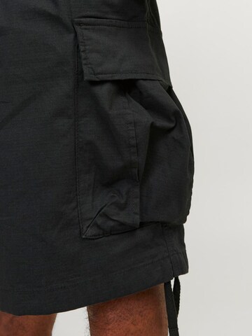 JACK & JONES Loose fit Cargo trousers 'ZAYN' in Black