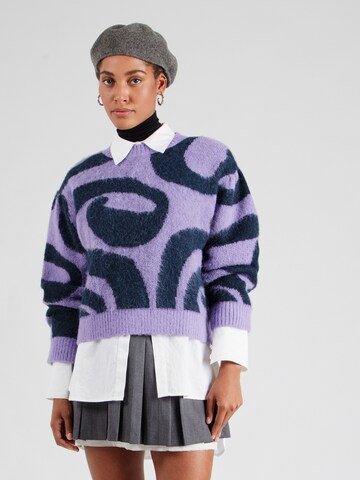 Pull-over Monki en violet : devant