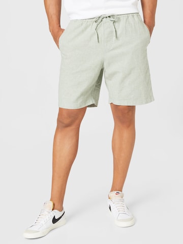 Cotton On - regular Pantalón en verde: frente