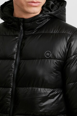 11 Project Between-Season Jacket 'OSHAWA' in Black