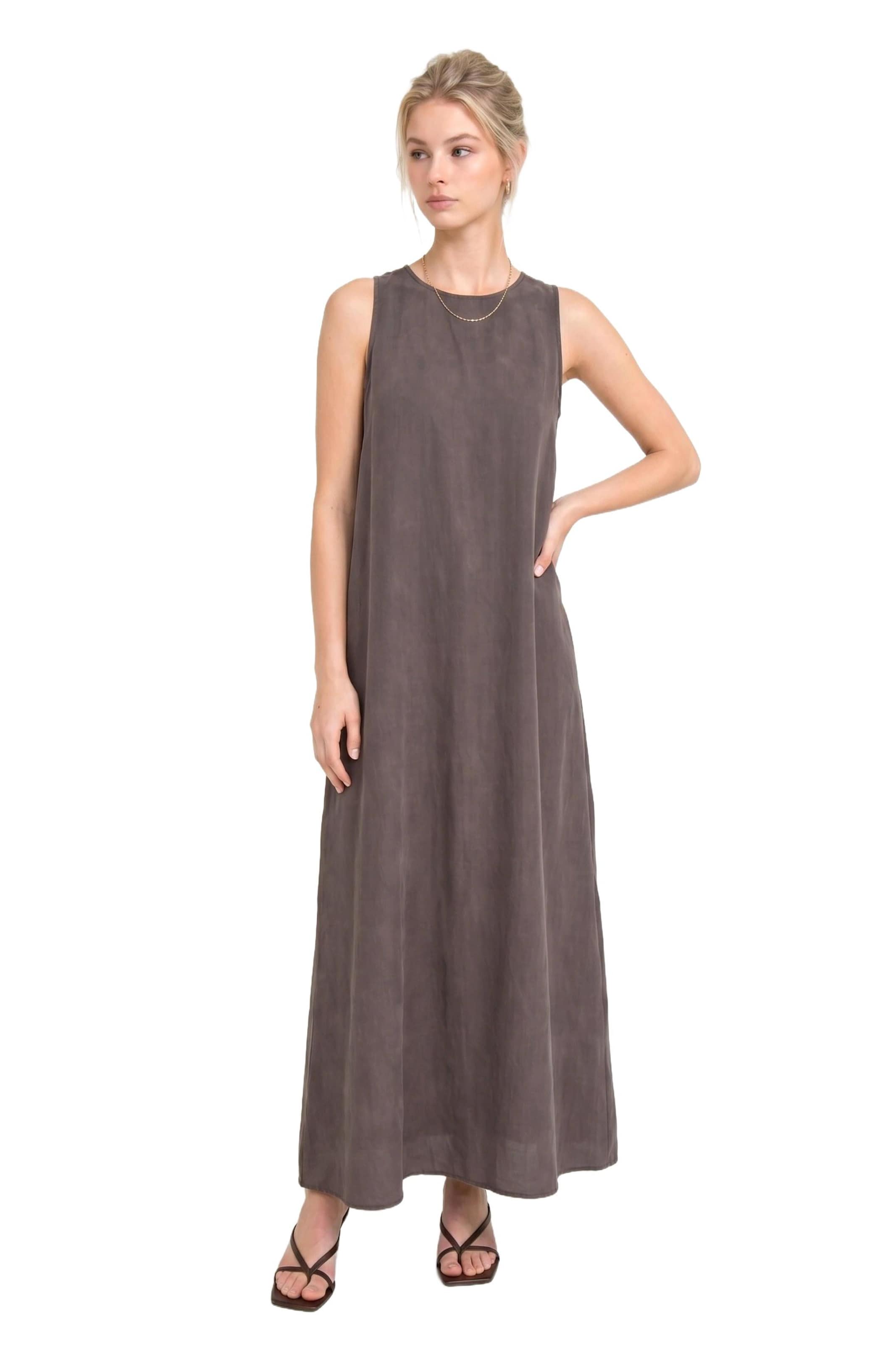 No Matter What Kleid in Braun: Vorderseite