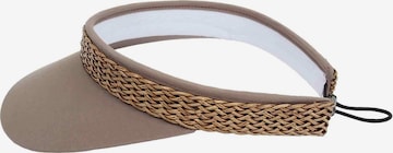 LOEVENICH Cap in Beige: front