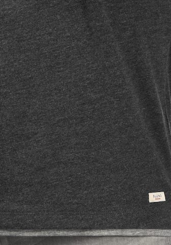 BLEND - Camiseta 'Leonas' en gris