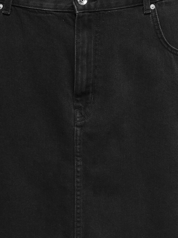 ONLY Carmakoma Rok 'CAREden' in Zwart