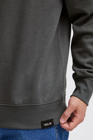 !Solid Sweatshirt 'Hanno' in Grau