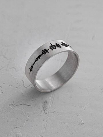 REYTEL Ring 'SOUNDWAVE ENGRAVING' in Zilver: voorkant