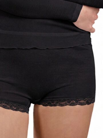 Nina von C. Panty 'Wool Silk' in Black