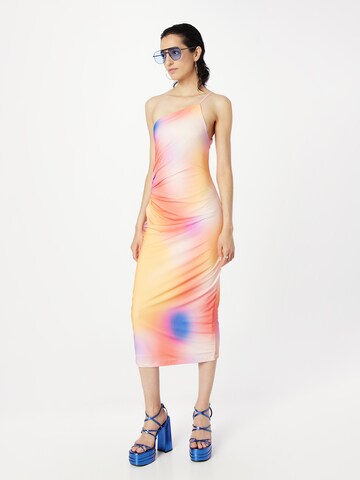 Robe de cocktail Trendyol en mélange de couleurs