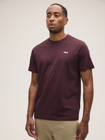 FILA - Camiseta 'LAAS regular tee' en marrón: frente