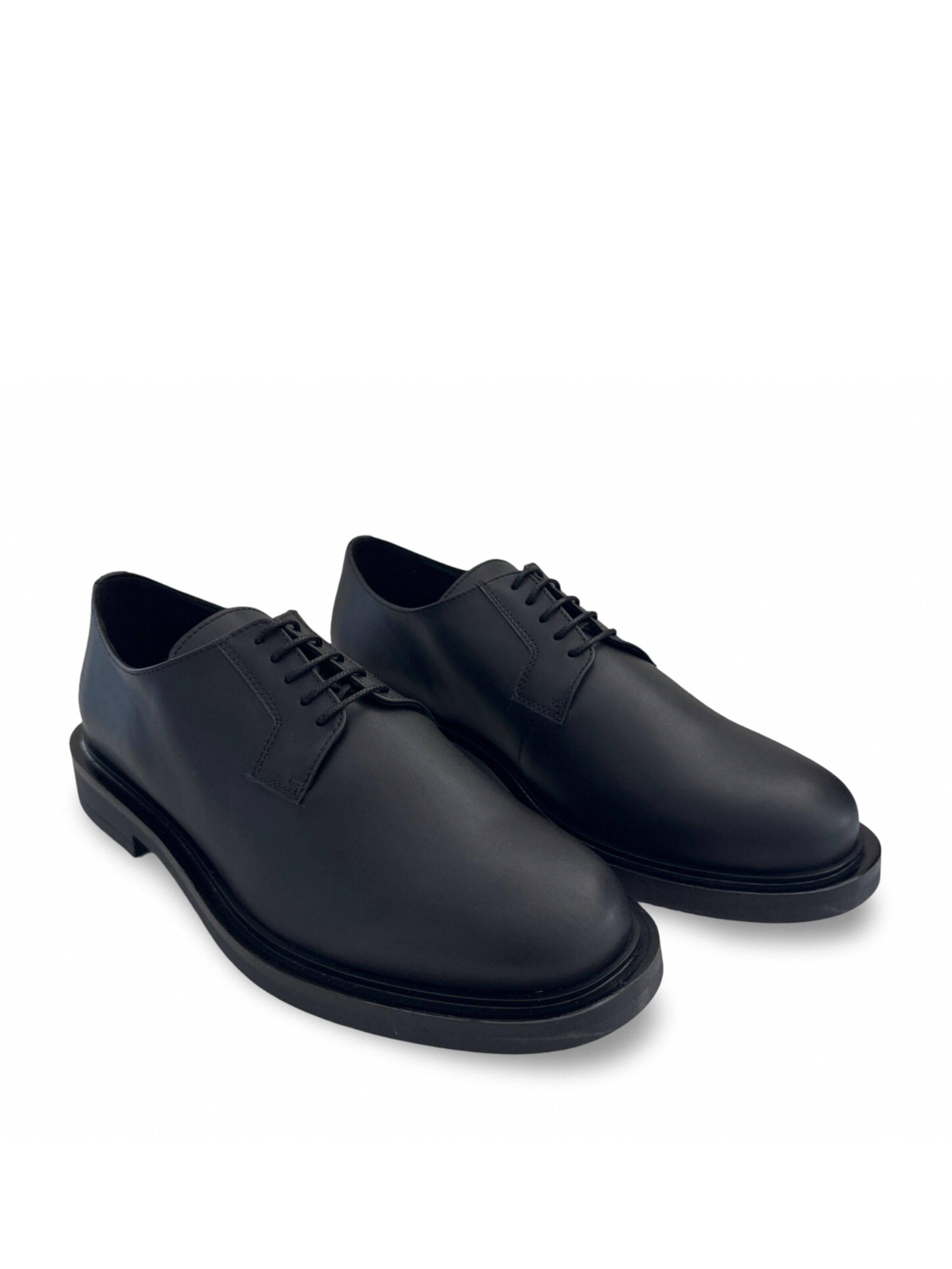 nae Vegan Shoes Veterschoen 'Oto' in Zwart