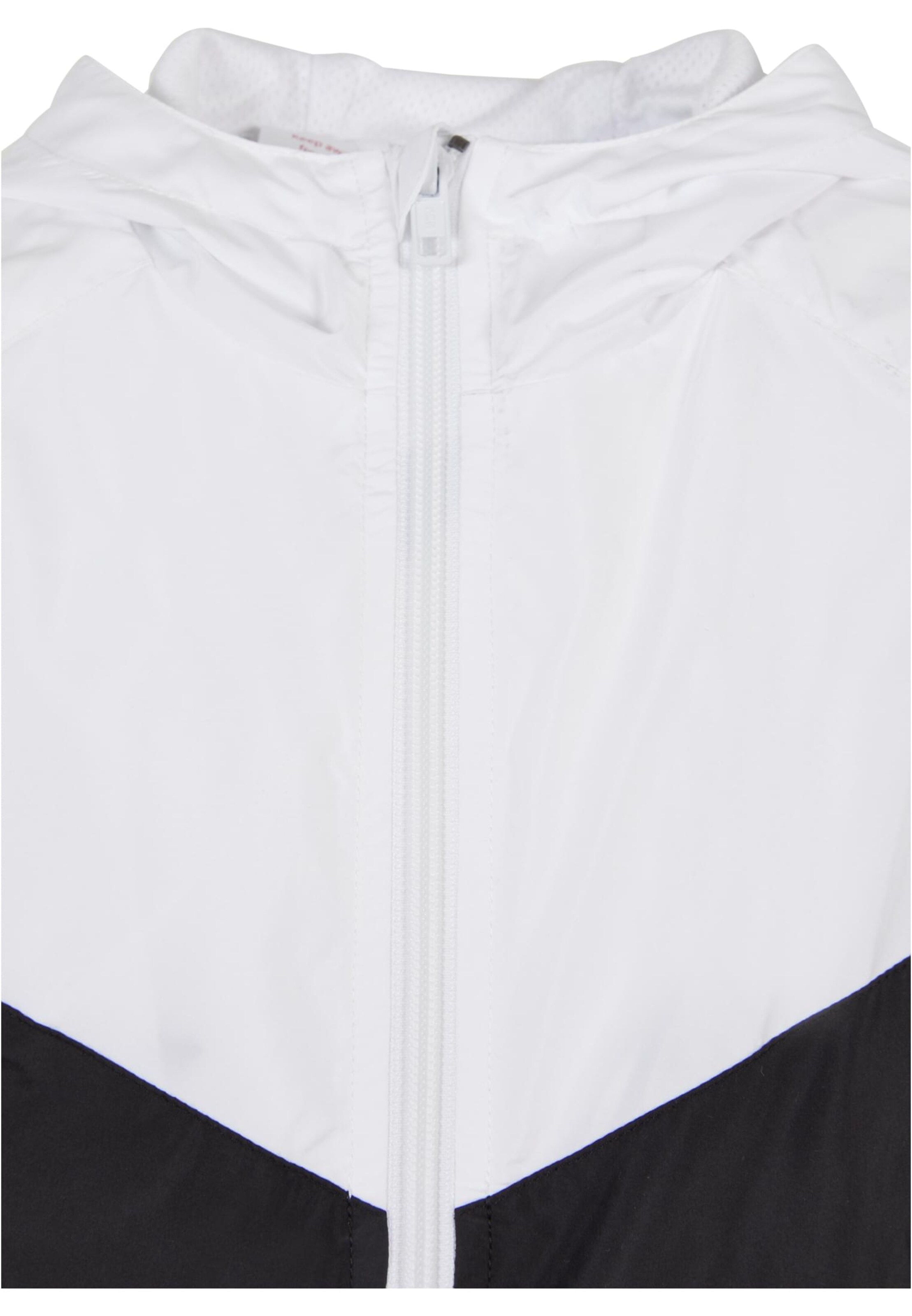 Urban Classics Övergångsjacka 'Arrow' i svart