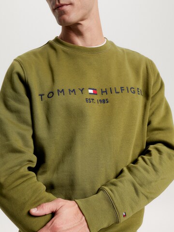 TOMMY HILFIGER Sweatshirt in Grün