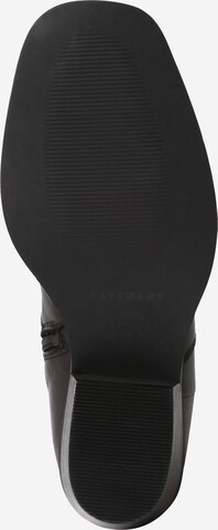 PAVEMENT Boots 'Dusty' in Black