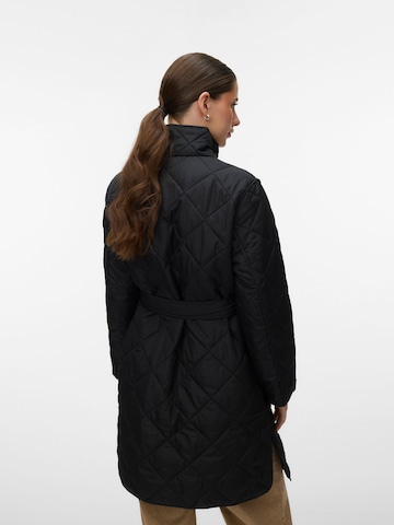 Manteau mi-saison 'VMMilliemay' VERO MODA en noir