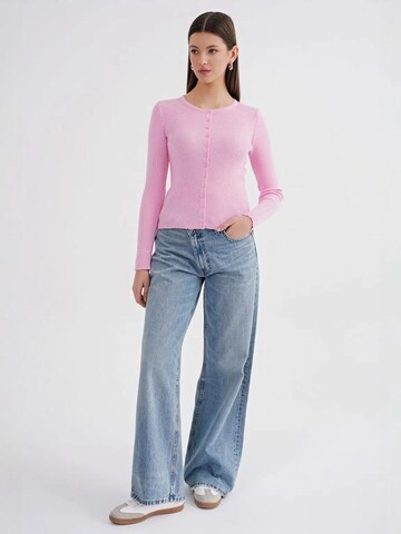 MixRay Knit Cardigan in Pink