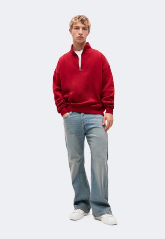 Abercrombie & Fitch Sweatshirt 'ESSENTIAL' in Rot