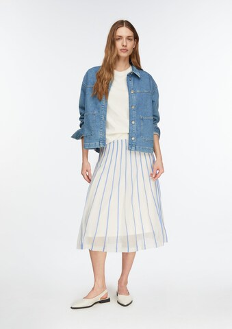 COMMA Skirt in White