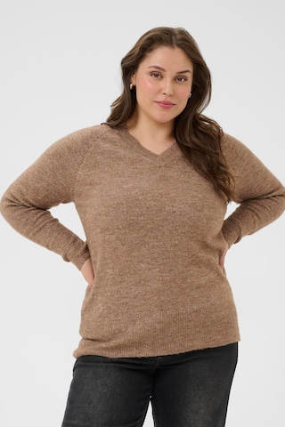 KAFFE CURVE Pullover 'Niela' i brun: forside