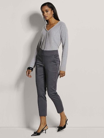 MADELEINE Slimfit Hose in Schwarz