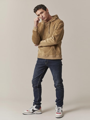 Sweat-shirt 'Duroy' Deeluxe en beige
