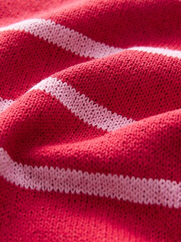 Next Pullover in Pink