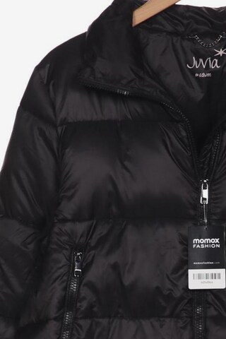 Juvia Jacket & Coat in M in Black