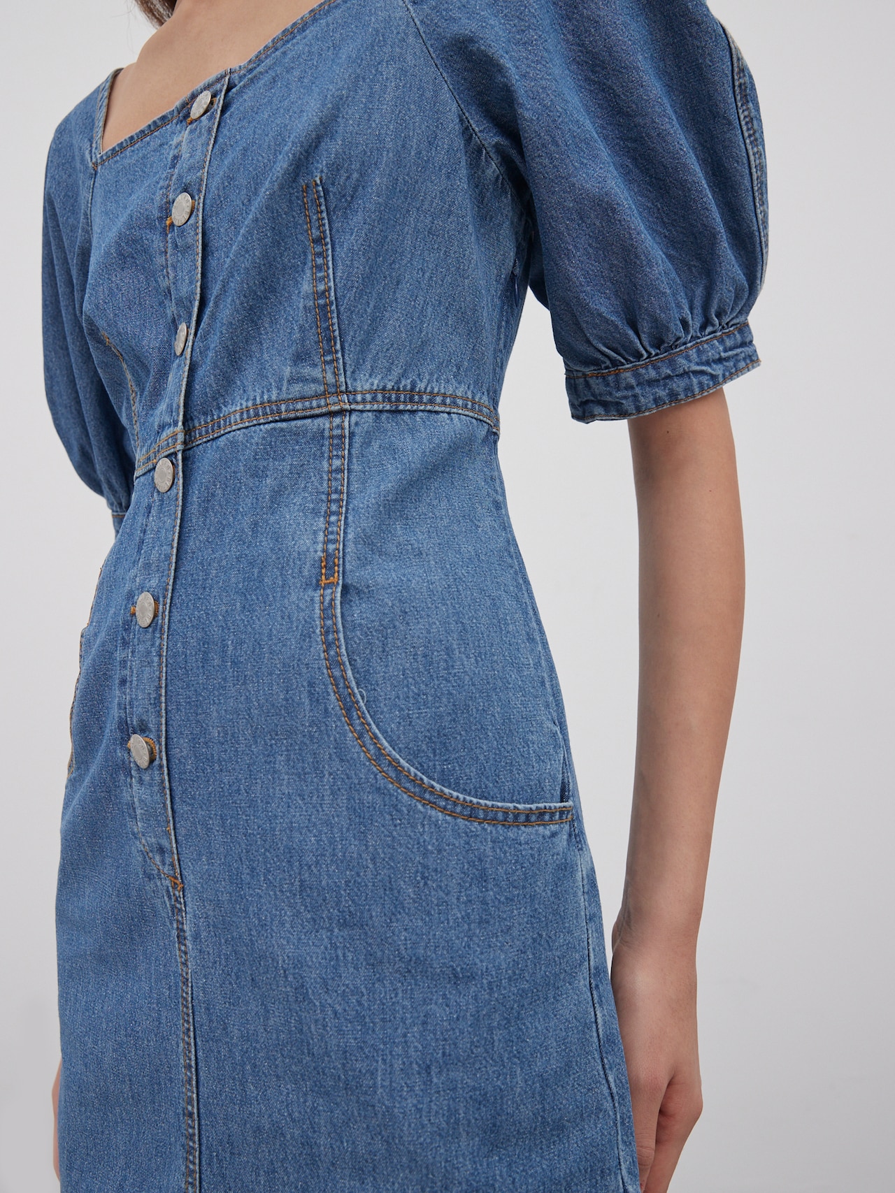 EDITED Produkte Kleid 'Karim' blue denim