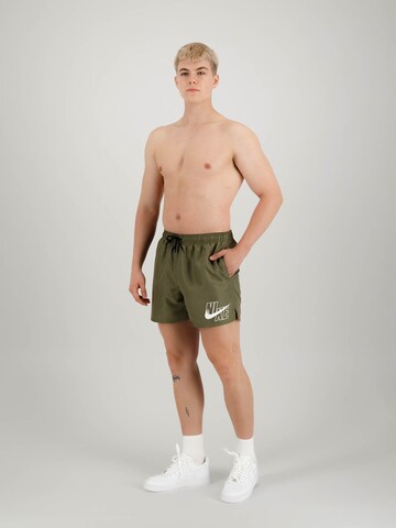 Regular Shorts de bain Nike Swim en vert