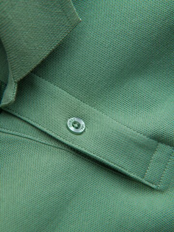 Ombre Shirt in Green