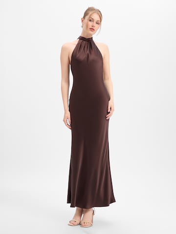 Marie Lund Kleid in Braun: Vorderseite