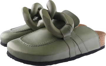 D.MoRo Shoes Mules in Green: front