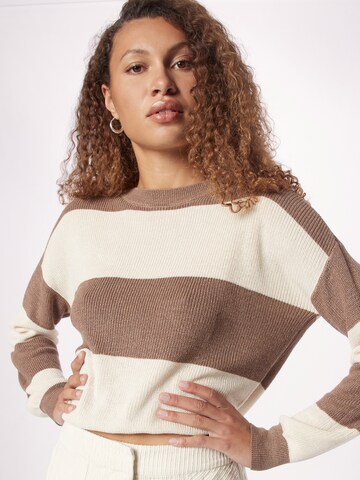 VERO MODA Pullover 'NEW LEXSUN' in Braun