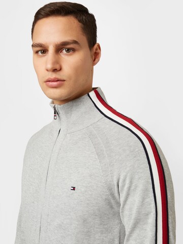 TOMMY HILFIGER - Casaco de malha 'INTARSIA' em cinzento