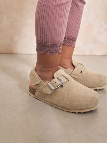 Next Set in Beige