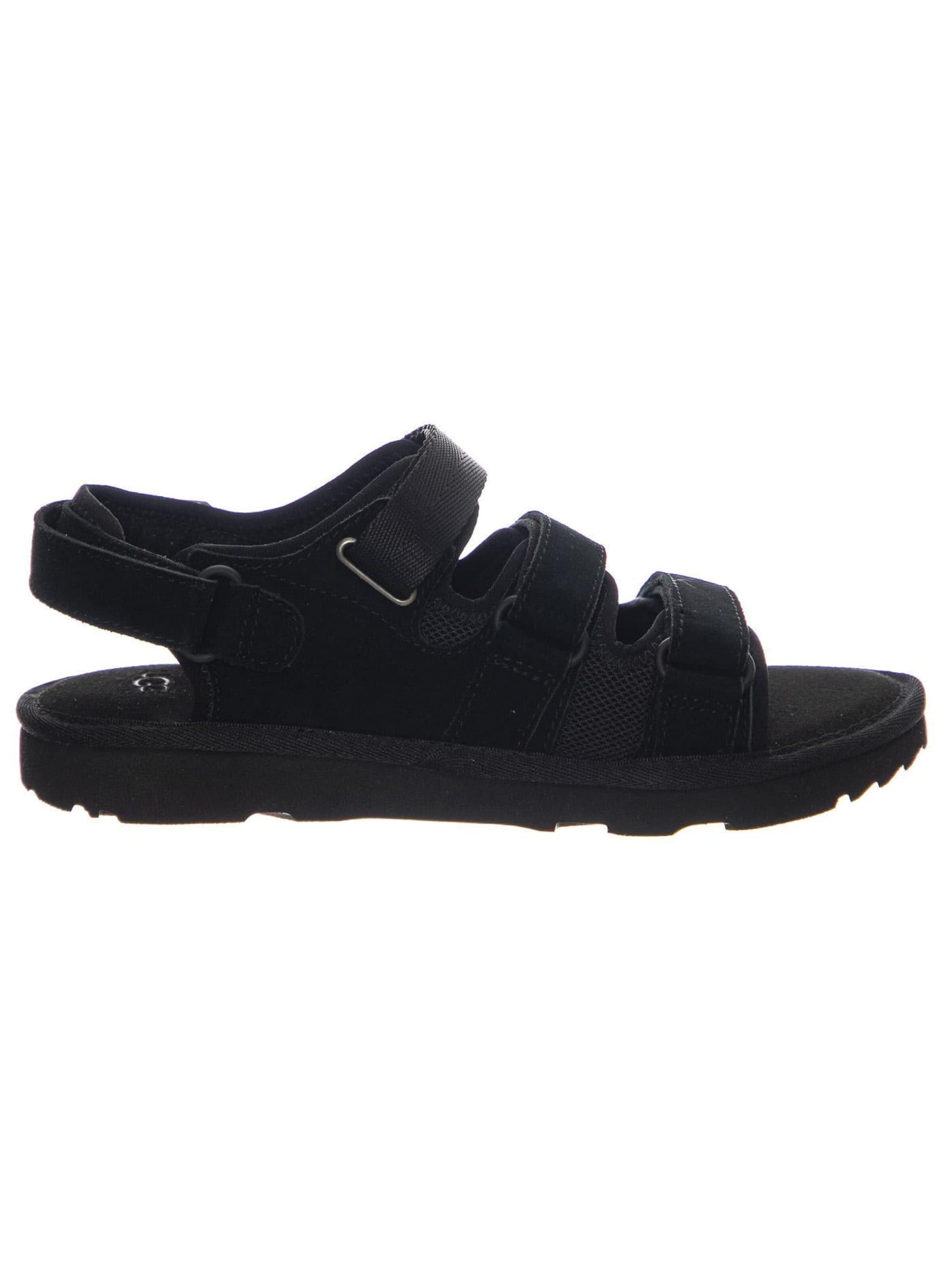 Sandalo 'Goldencoast Multistrap Black K' di UGG in nero