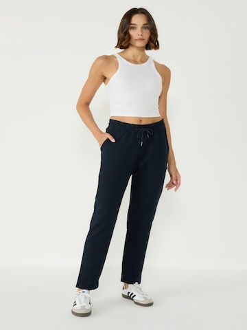 C&City Tapered Hose in Schwarz