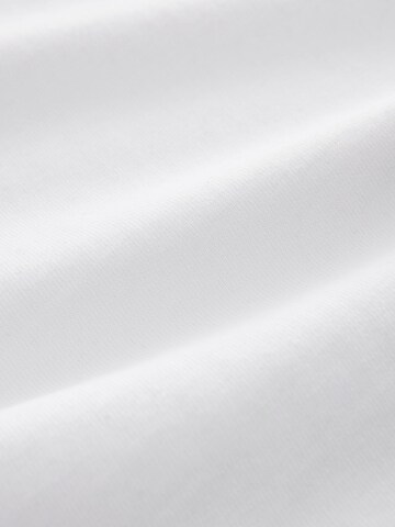 T-Shirt Next en blanc