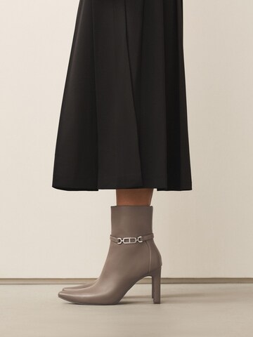 Next Bootie 'Forever Comfort' in Grey