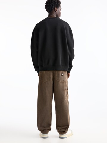 Pull&Bear Sweatshirt i svart
