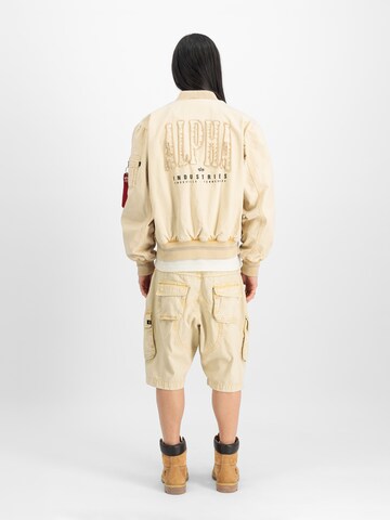 ALPHA INDUSTRIES Демисезонная куртка в Желтый